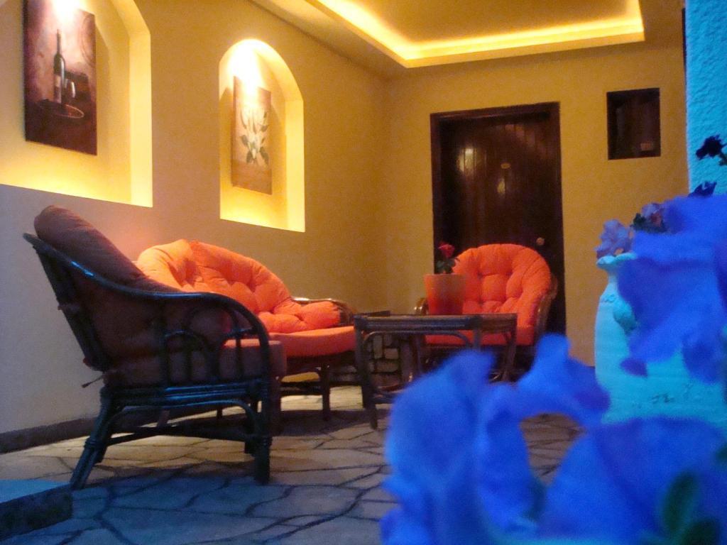 Hotel Petunia 네오스마르마라스 외부 사진